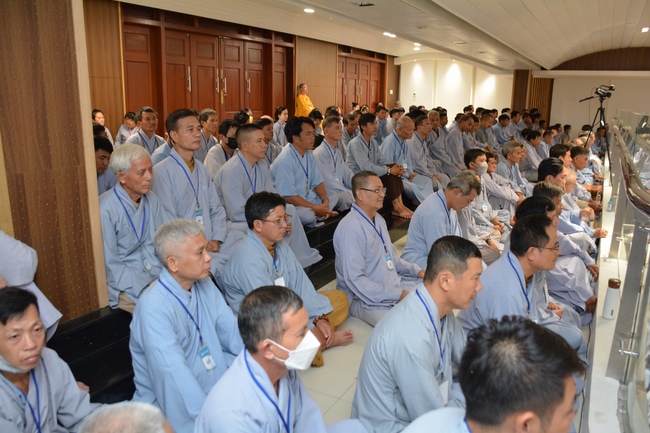 Dharma talk Good roots - blessing - conditions of Pure Land practitioners - The 97th Seven - Day Retreat - Part 1