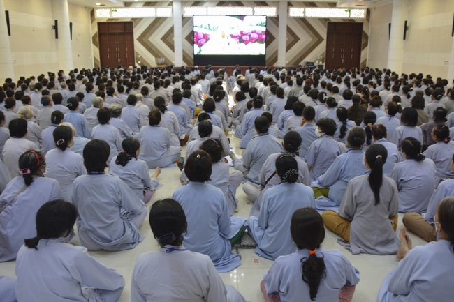 Dharma talk Good roots - blessing - conditions of Pure Land practitioners - The 97th Seven - Day Retreat - Part 1