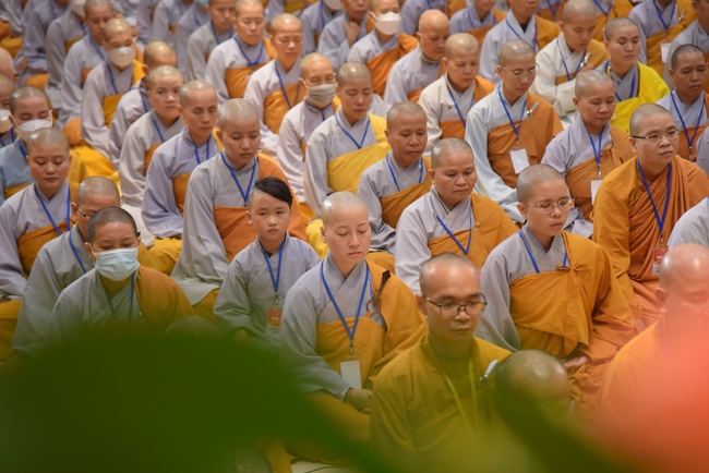 Dharma talk Good roots - blessing - conditions of Pure Land practitioners - The 97th Seven - Day Retreat - Part 1