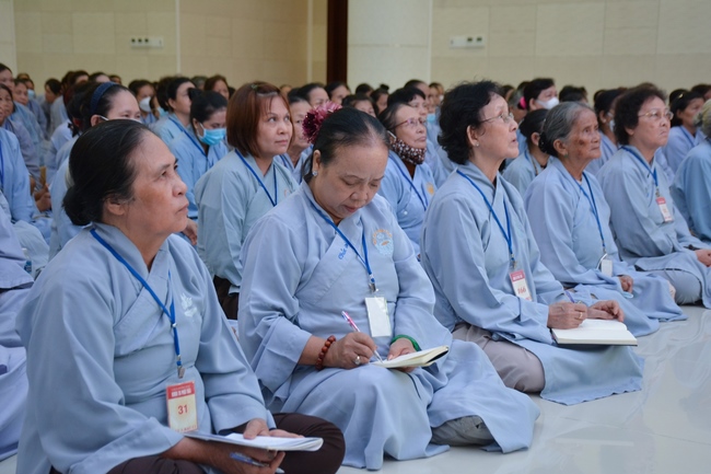 Dharma talk Good roots - blessing - conditions of Pure Land practitioners - The 97th Seven - Day Retreat - Part 1
