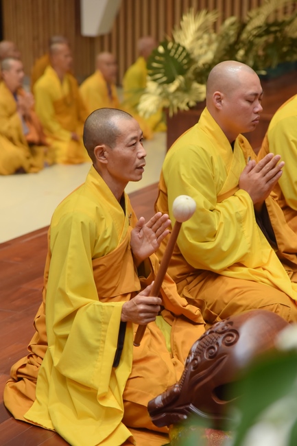 Dharma talk Good roots - blessing - conditions of Pure Land practitioners - The 97th Seven - Day Retreat - Part 1