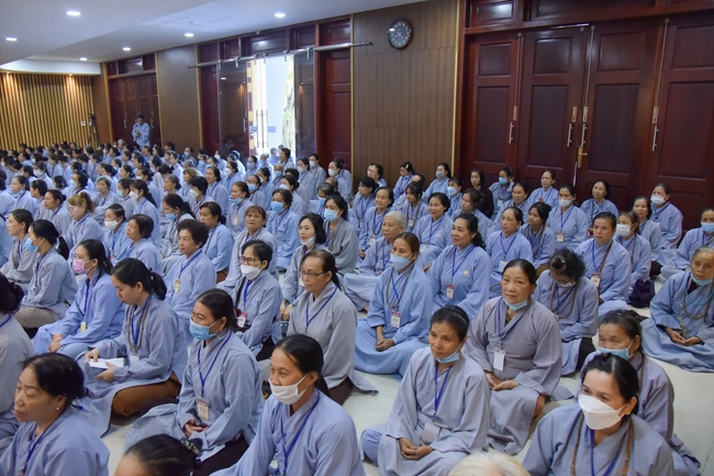 Dharma talk Good roots - blessing - conditions of Pure Land practitioners - The 97th Seven - Day Retreat - Part 1