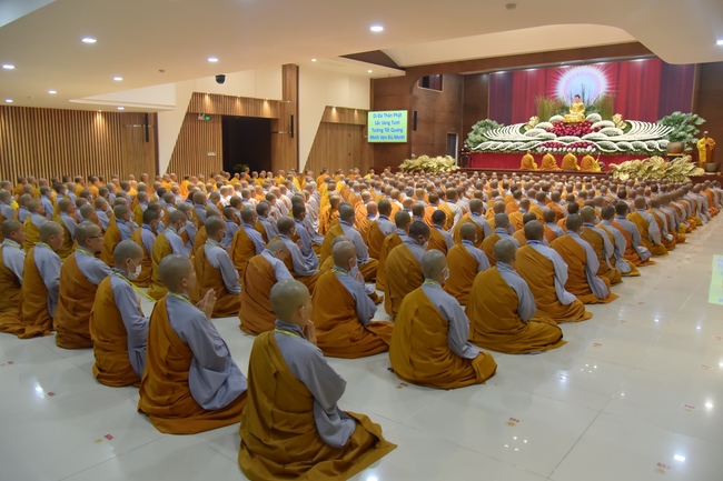 Dharma talk Good roots - blessing - conditions of Pure Land practitioners - The 97th Seven - Day Retreat - Part 1