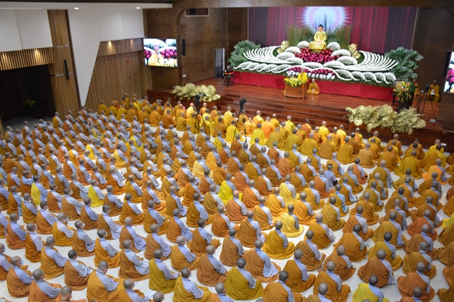 Dharma talk Good roots - blessing - conditions of Pure Land practitioners - The 97th Seven - Day Retreat - Part 1