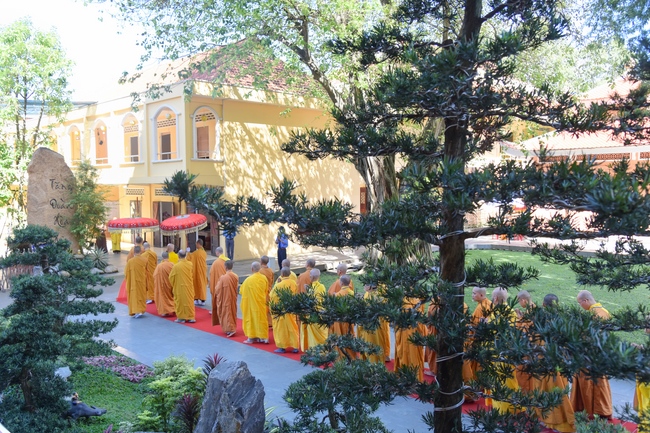 Dharma talk Good roots - blessing - conditions of Pure Land practitioners - The 97th Seven - Day Retreat - Part 1