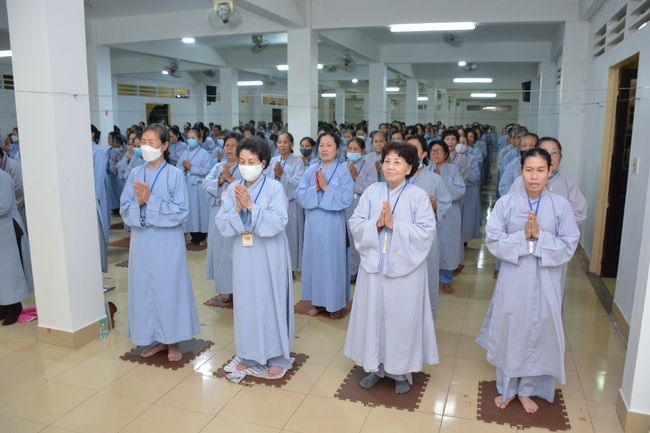 Dharma talk Good roots - blessing - conditions of Pure Land practitioners - The 97th Seven - Day Retreat - Part 1