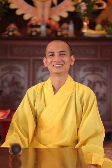 One-day Retreat for Students at Giai Lam pagoda, Ha Tinh