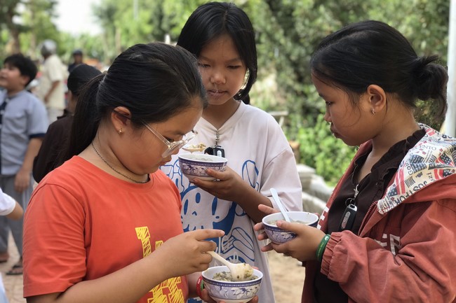 Kid Playground at Suoi Phap Pagoda