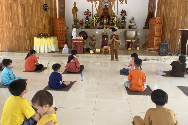 Kid Playground at Suoi Phap Pagoda