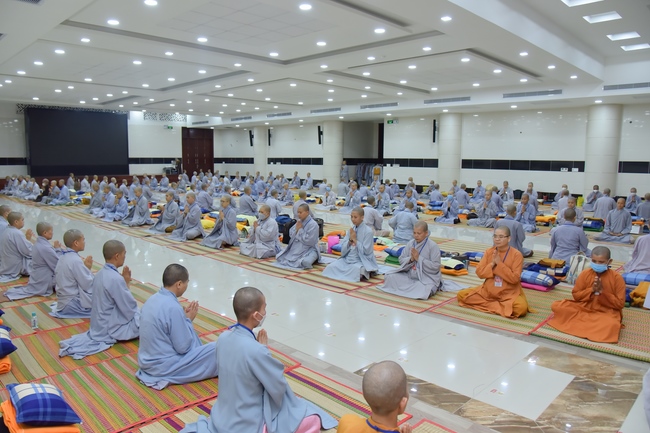 Dharma talk Good roots - blessing - conditions of Pure Land practitioners - The 97 th Seven-day Retreat - Part 2