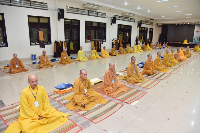 Dharma talk Good roots - blessing - conditions of Pure Land practitioners - The 97 th Seven-day Retreat - Part 2