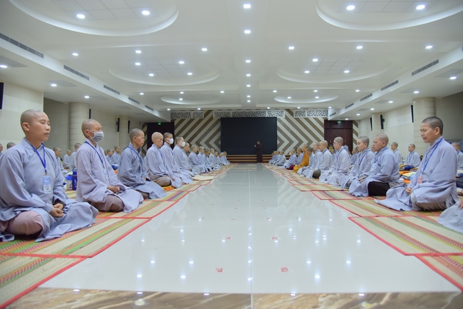 Dharma talk Good roots - blessing - conditions of Pure Land practitioners - The 97 th Seven-day Retreat - Part 2