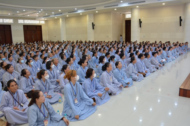 Dharma talk Good roots - blessing - conditions of Pure Land practitioners - The 97 th Seven-day Retreat - Part 2