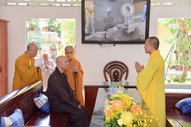 Dharma talk Good roots - blessing - conditions of Pure Land practitioners - The 97 th Seven-day Retreat - Part 2