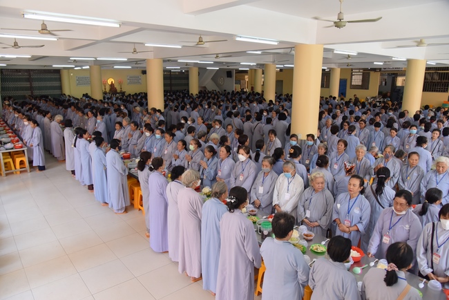 Dharma talk Good roots - blessing - conditions of Pure Land practitioners - The 97 th Seven-day Retreat - Part 2