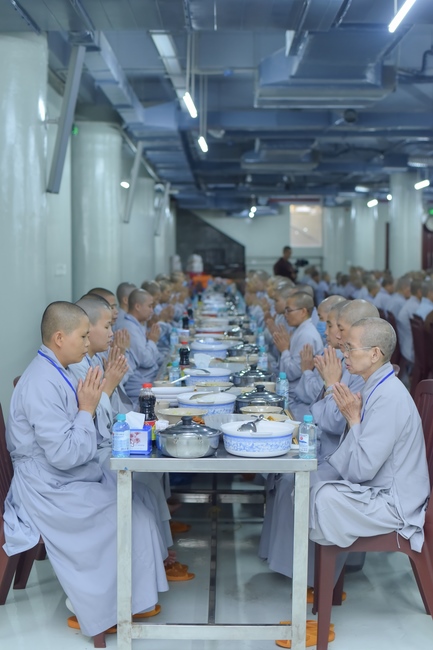 Dharma talk Good roots - blessing - conditions of Pure Land practitioners - The 97 th Seven-day Retreat - Part 2