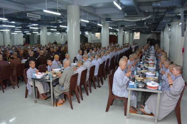 Dharma talk Good roots - blessing - conditions of Pure Land practitioners - The 97 th Seven-day Retreat - Part 2