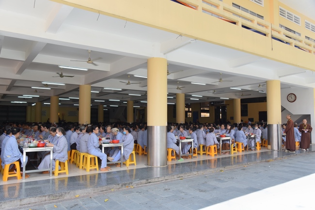 Dharma talk Good roots - blessing - conditions of Pure Land practitioners - The 97 th Seven-day Retreat - Part 2