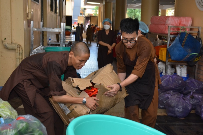 Pháp thoại “Lý Thuyết Thực Nghiệm Pháp Môn Niệm Phật” – KTPT 97