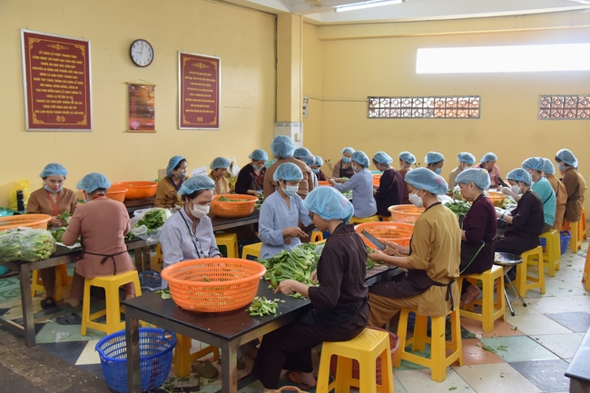 Pháp thoại “Lý Thuyết Thực Nghiệm Pháp Môn Niệm Phật” – KTPT 97