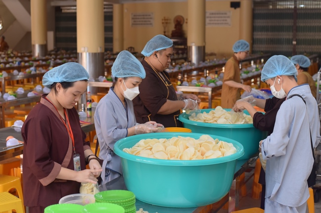 Pháp thoại “Lý Thuyết Thực Nghiệm Pháp Môn Niệm Phật” – KTPT 97