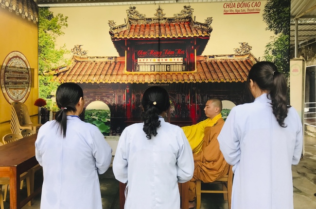 One - Day Retreat at Dong Cao pagoda