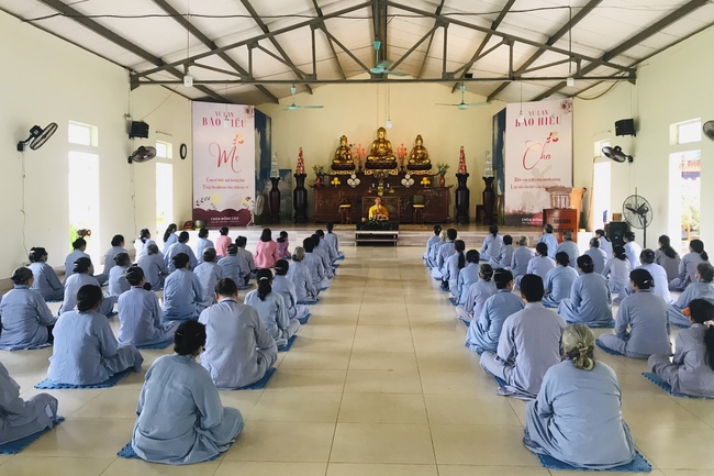 One - Day Retreat at Dong Cao pagoda