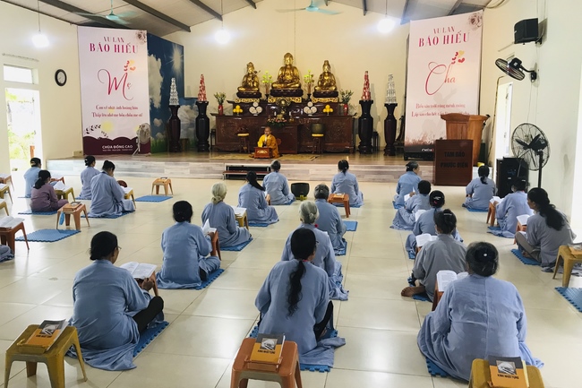 One - Day Retreat at Dong Cao pagoda