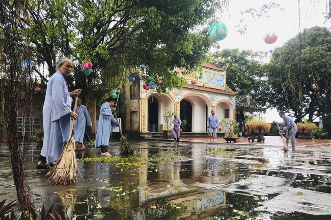 One - Day Retreat at Dong Cao pagoda