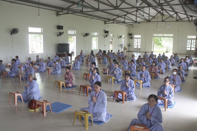 One - Day Retreat at Dong Cao pagoda