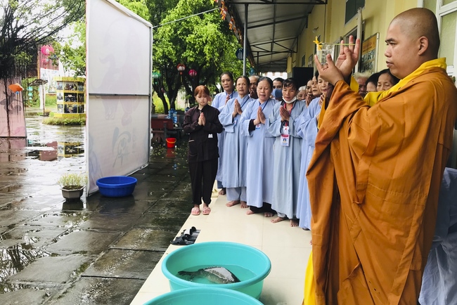 One - Day Retreat at Dong Cao pagoda