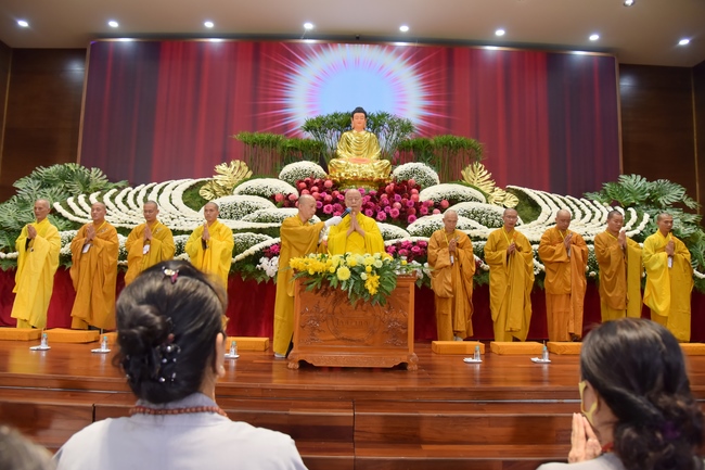 Pháp thoại “Lý Thuyết Thực Nghiệm Hiển Bày Qua Năm Số” – KTPT 97