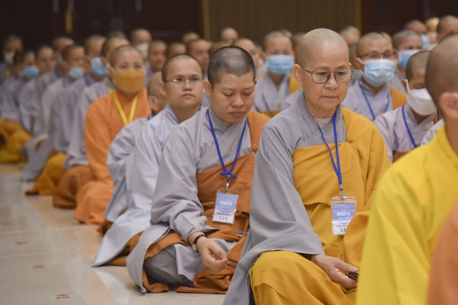 Dharma talk “Reciting Buddha, Reciting Amitabha Buddha” in the 97th Seven-day Retreat