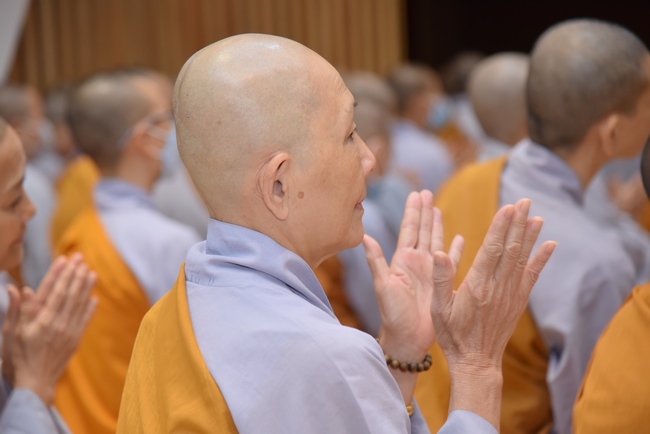 Dharma talk “Reciting Buddha, Reciting Amitabha Buddha” in the 97th Seven-day Retreat