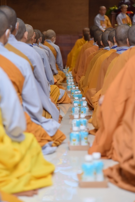 Dharma talk “Reciting Buddha, Reciting Amitabha Buddha” in the 97th Seven-day Retreat
