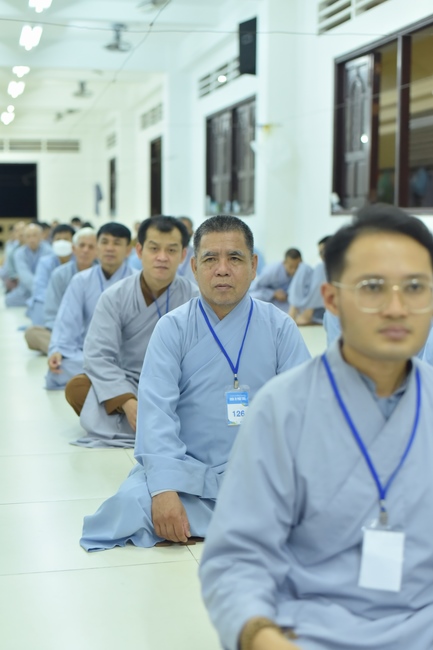 Dharma talk “Reciting Buddha, Reciting Amitabha Buddha” in the 97th Seven-day Retreat