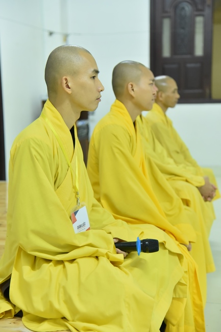 Dharma talk “Reciting Buddha, Reciting Amitabha Buddha” in the 97th Seven-day Retreat