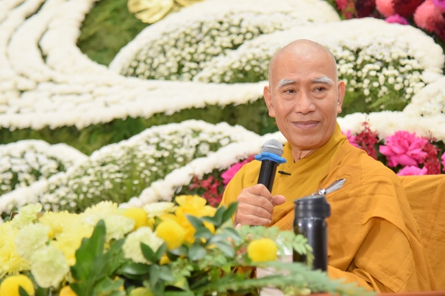 Dharma talk “Reciting Buddha, Reciting Amitabha Buddha” in the 97th Seven-day Retreat