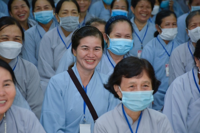 Dharma talk “Reciting Buddha, Reciting Amitabha Buddha” in the 97th Seven-day Retreat