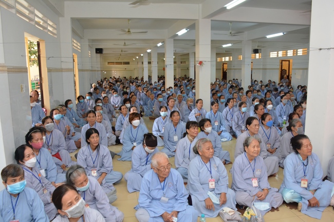 Dharma talk “Reciting Buddha, Reciting Amitabha Buddha” in the 97th Seven-day Retreat