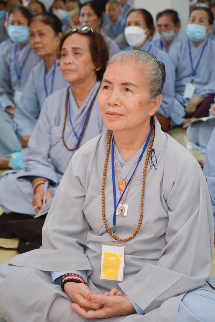 Dharma talk “Reciting Buddha, Reciting Amitabha Buddha” in the 97th Seven-day Retreat