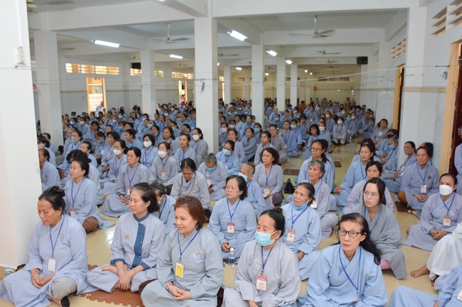 Dharma talk “Reciting Buddha, Reciting Amitabha Buddha” in the 97th Seven-day Retreat