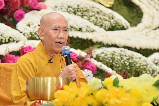 Dharma talk “Reciting Buddha, Reciting Amitabha Buddha” in the 97th Seven-day Retreat