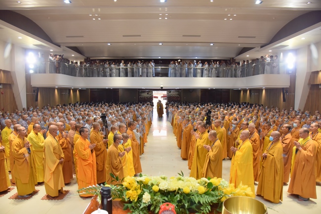 Dharma talk “Reciting Buddha, Reciting Amitabha Buddha” in the 97th Seven-day Retreat