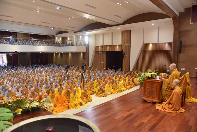 Dharma talk “Reciting Buddha, Reciting Amitabha Buddha” in the 97th Seven-day Retreat