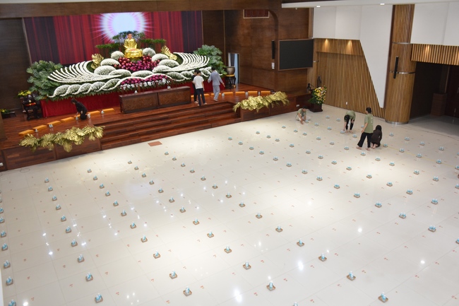 Dharma talk “Reciting Buddha, Reciting Amitabha Buddha” in the 97th Seven-day Retreat