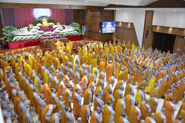 Dharma talk “Reciting Buddha, Reciting Amitabha Buddha” in the 97th Seven-day Retreat