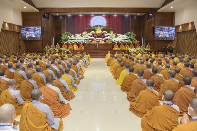 Dharma talk “Reciting Buddha, Reciting Amitabha Buddha” in the 97th Seven-day Retreat