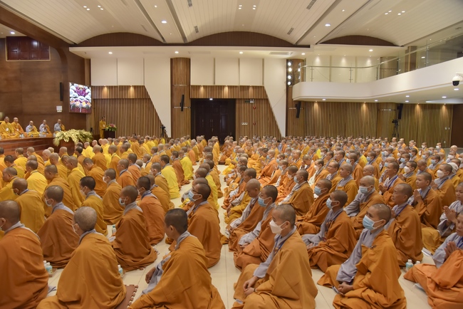 Dharma talk “Reciting Buddha, Reciting Amitabha Buddha” in the 97th Seven-day Retreat
