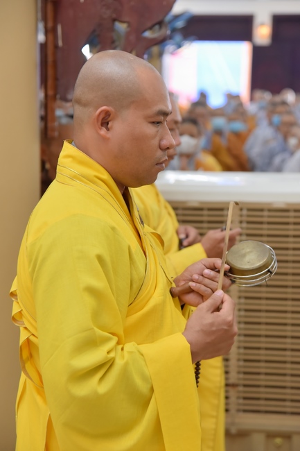 Dharma talk “sharing experiences of practicing” by Most Thich Minh Thong - The 97 th Seven-day Retreat